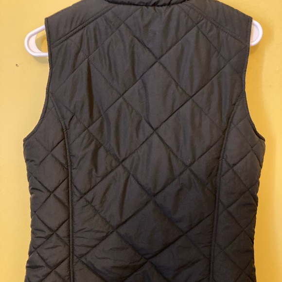 Lauren, Ralph Lauren size, medium, diamond, design, puff vest - Picture 2 of 7